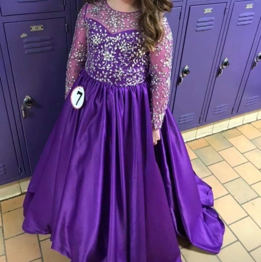 Pageant gown 10-12